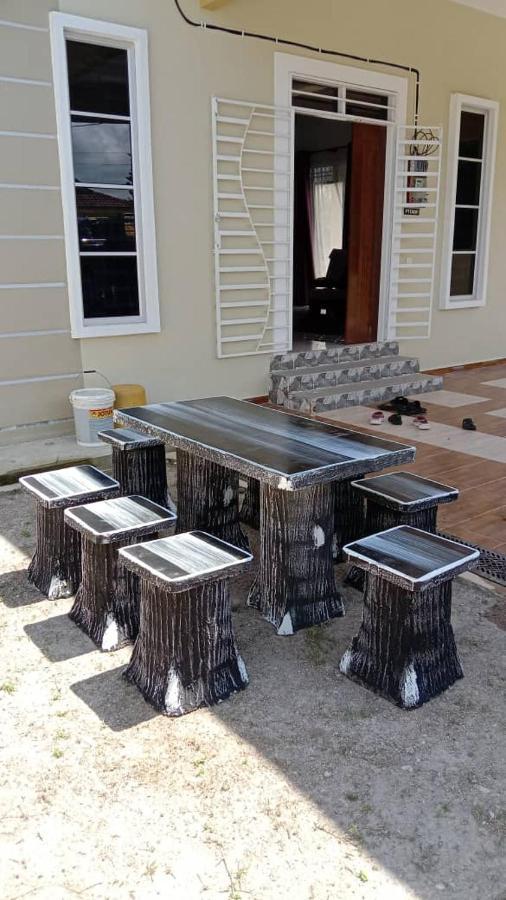 דאנגון Munirah Homestay מראה חיצוני תמונה